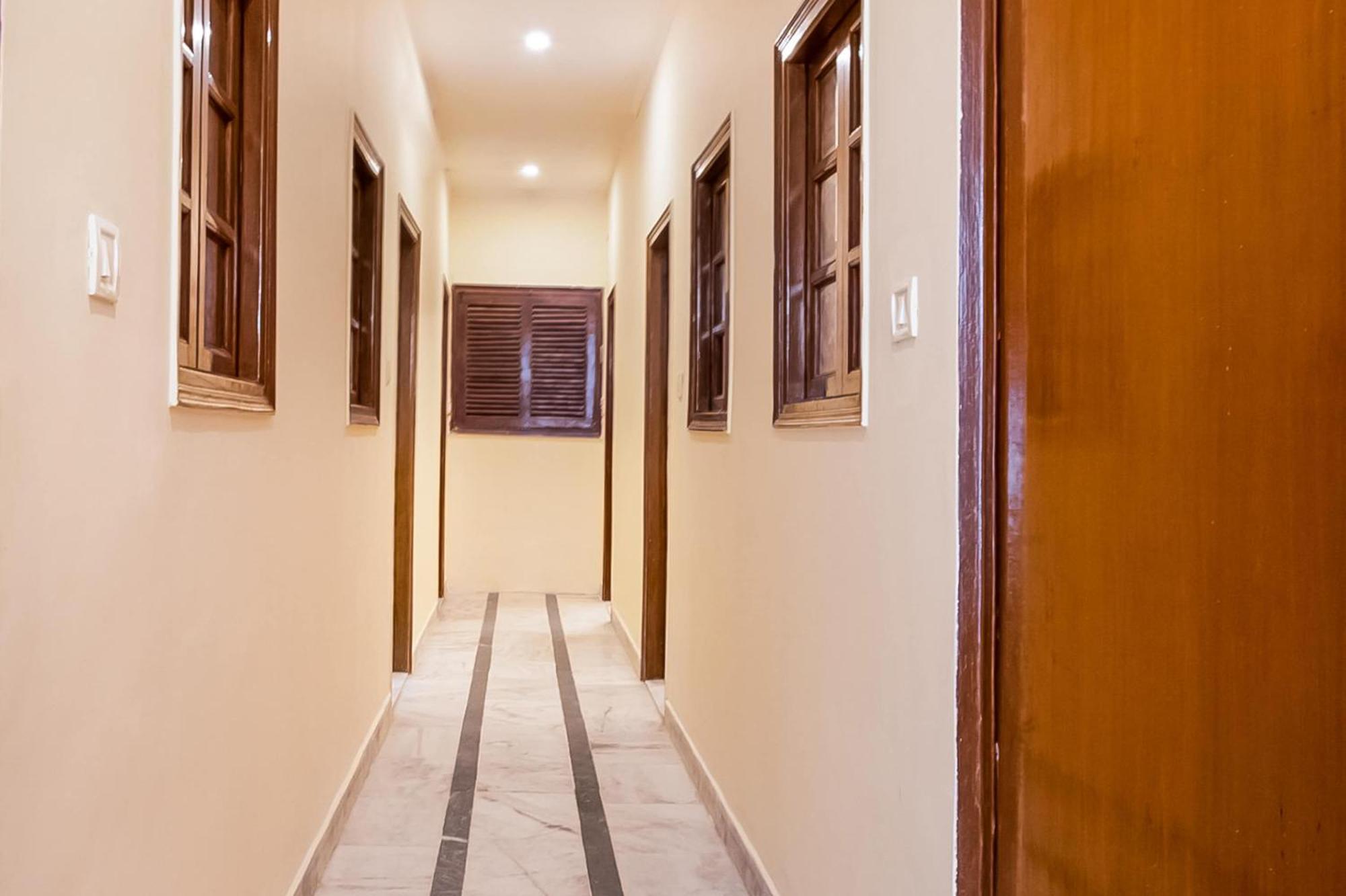 Hotel O City Inn Dx New Delhi Bagian luar foto