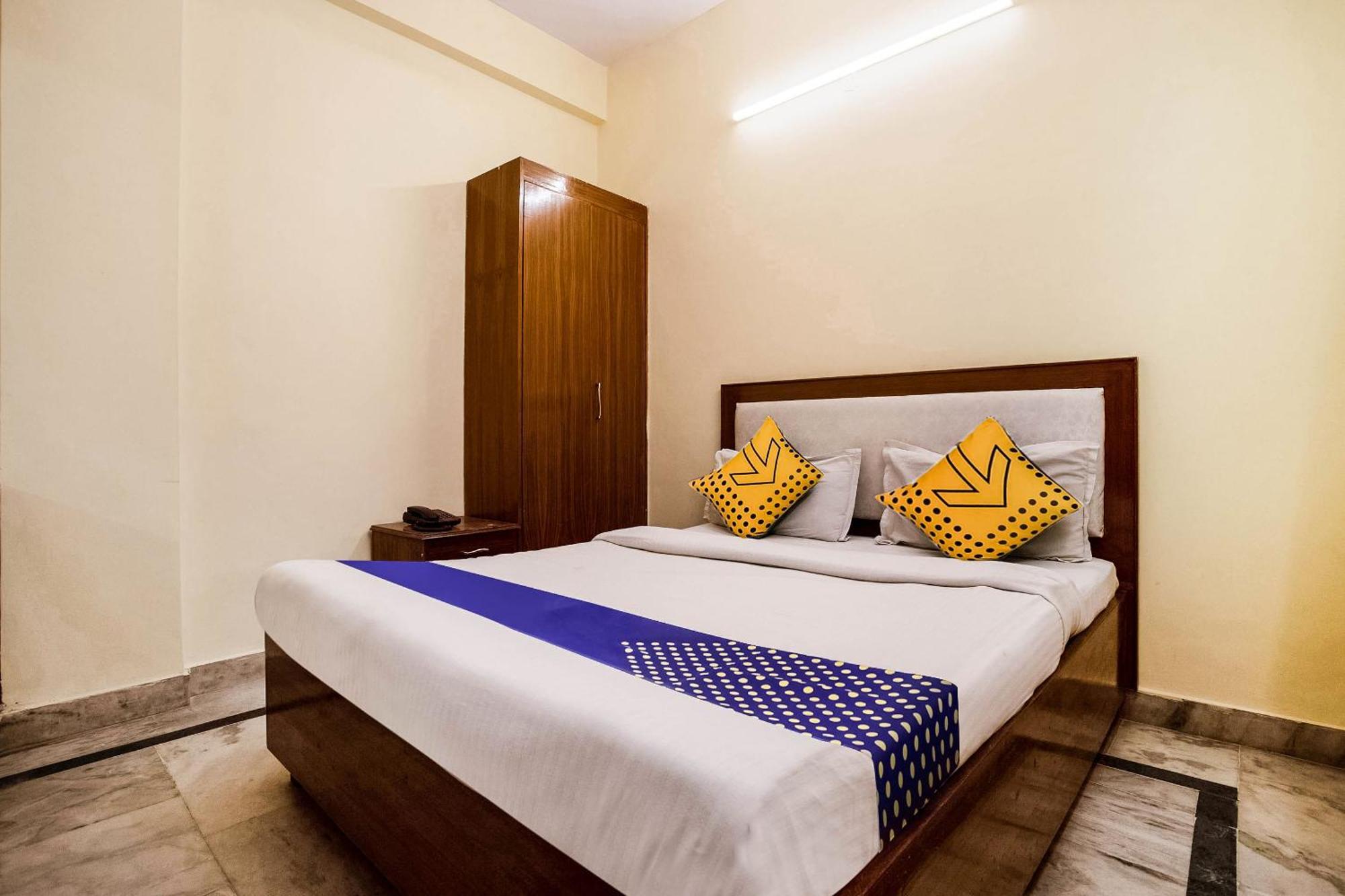 Hotel O City Inn Dx New Delhi Bagian luar foto